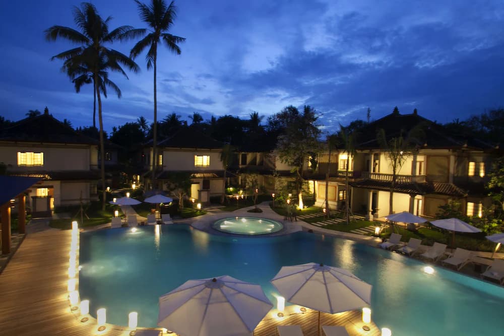 Grand Whiz Hotel Nusa Dua
