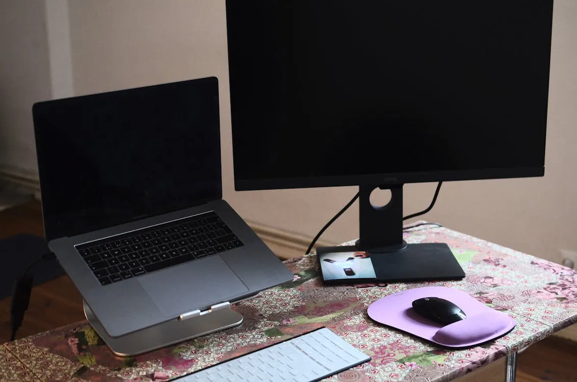 Location d'écrans, bureaux et chaises à Bali : où louer quand on est digital nomad ?