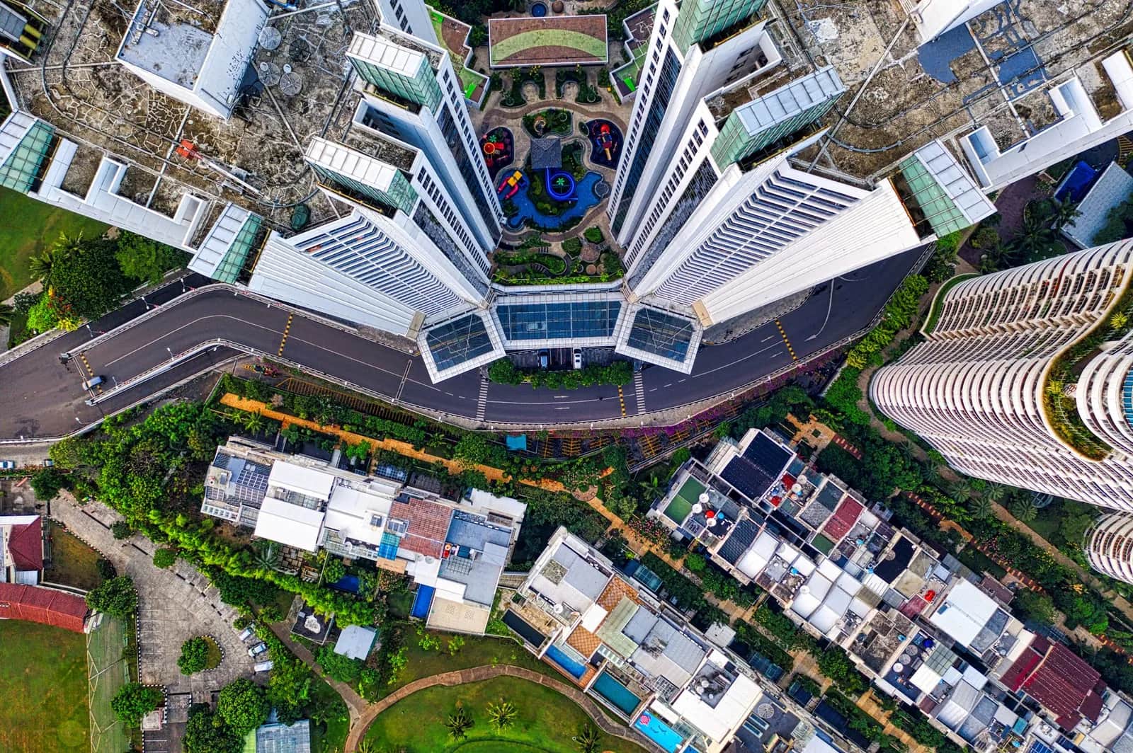 Quartier d'affaires vu du ciel à Jakarta, en Indonésie